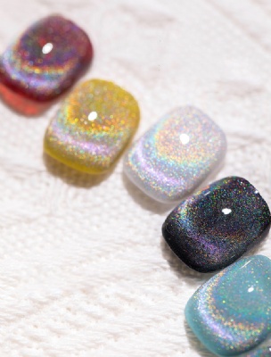 Rainbow Cat Eye Gel nail